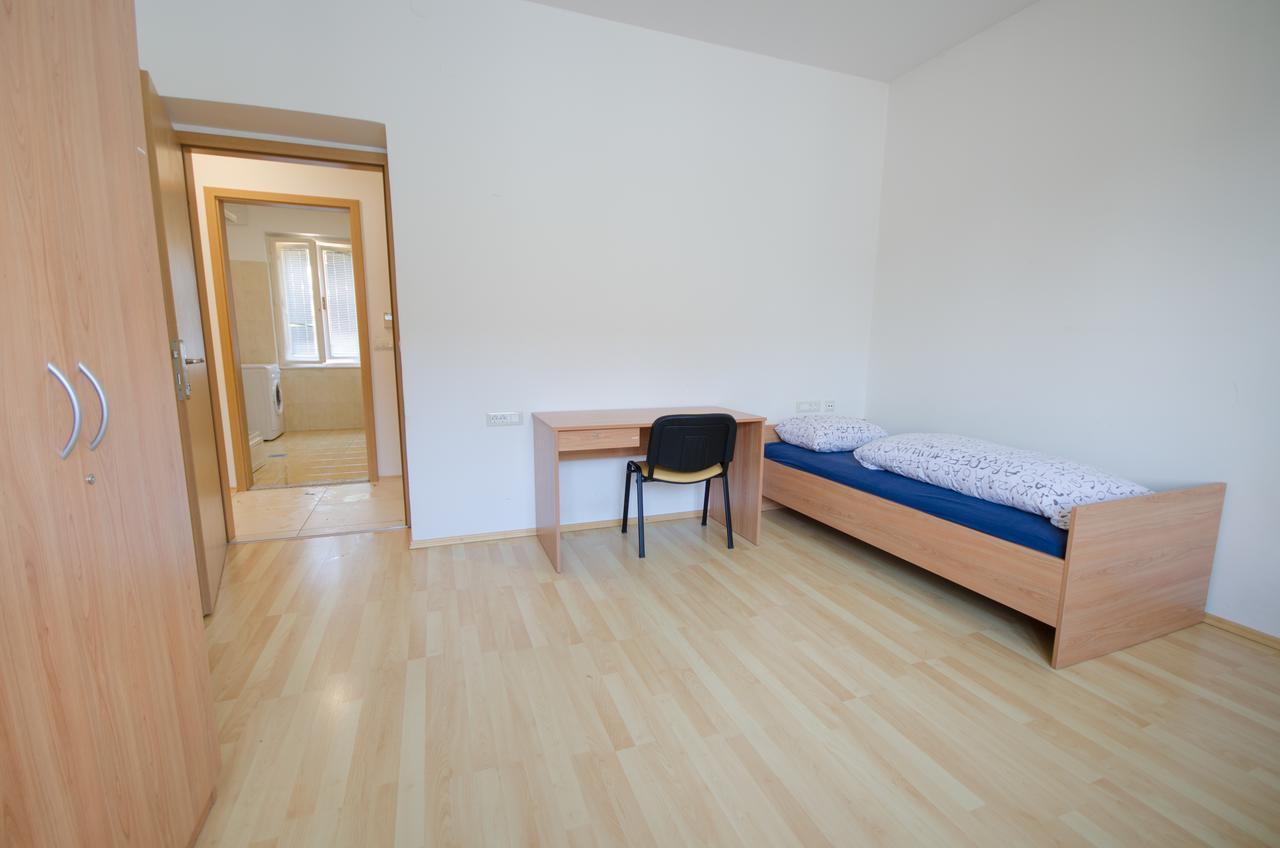 Glinska Rooms Liubliana Exterior foto